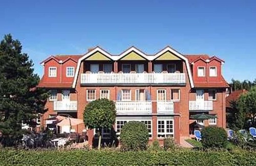 Esens Cottage | Doppelzimmer Nichtraucher Kategorie II - Doppelzimmer in der Hotel-pension Störtebeker