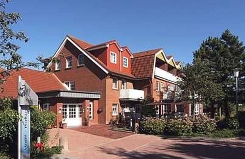 Esens Cottage | Doppelzimmer Nichtraucher - Doppelzimmer Kategorie III in der Hotel-pension Störtebeker