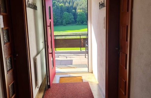 Waischenfeld Bed & Breakfast | Doppelzimmer Nr. 24 - Waldpension Rabeneck