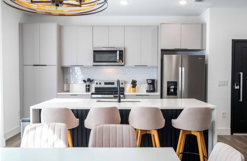 West Kissimmee House | Doppio Westside 64 - Four Bedroom House, Sleeps 10