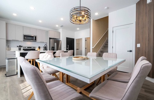 West Kissimmee House | Doppio Westside 64 - Four Bedroom House, Sleeps 10