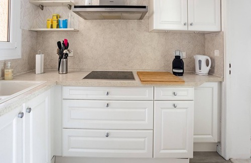 Villeneuve-sur-Lot House | Dordogne Poolside Escape