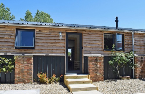 Ningwood Cottage | Dornfelder - UKC3209
