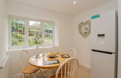 Ibberton Cottage | DORSET VIEW, pet friendly, with a garden in Ibberton