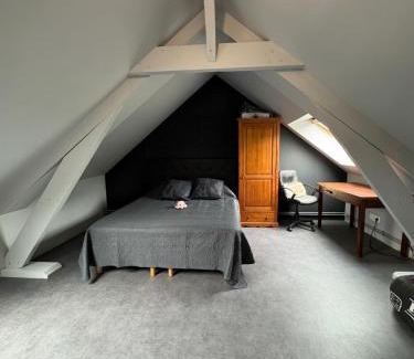 Sarge-les-le-Mans House | Doryan