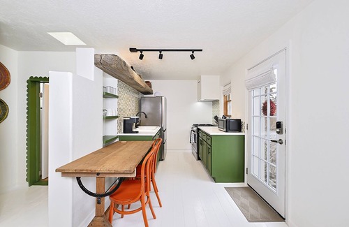 Downtown Santa Fe Bed & Breakfast | Dos Hermanas Compound | 7 Casitas | Downtown