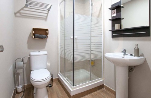 Vegueta House | Double room with private bathroom (No window)