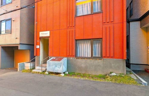 Shiroishi Apartment | Double bedroom 203 3 minutes walk from Kikusui St - 203/Sapporo Hokkaidō