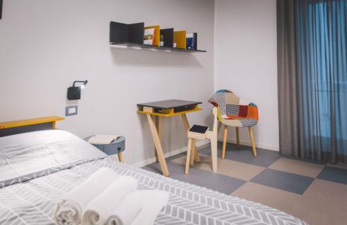Santa Lucia Apartment | Double bedroom apartment across Ortigia
