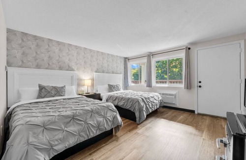 Marshfield Hotel | Double Bedroom in Boutique Hotel