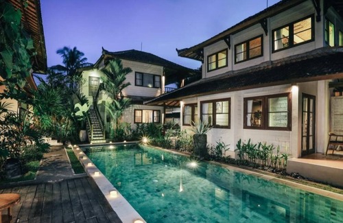 Kedewatan Resort | Double Bungalow 5minute to Ubud Center