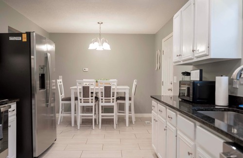 Murfreesboro House | Double Diamond Rentals - Peaceful Retreat