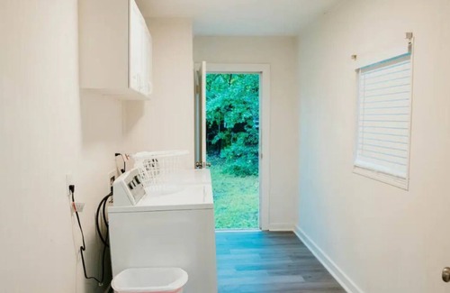 Sherwood House | Double Diamond Rentals - Great Area, Spacious Home