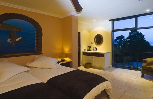 Paradise House | Double Dutch B & B