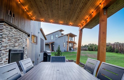 Canon City Cabin | Double King Cabin - Royal Gorge Cabins