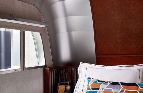 West Fens Hotel | Double King Trailer Retreat! Pool & Bar, Art Gallery Pop-Ups, Near Museums!