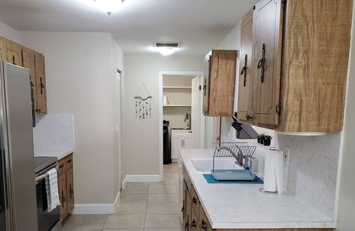 Melbourne House | Double Master suite, 4 br 3ba home ready for your family and friends!