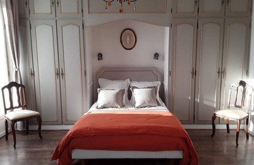 Montlouis-sur-Loire House | Double room-Luxury-Ensuite with Shower-Garden view