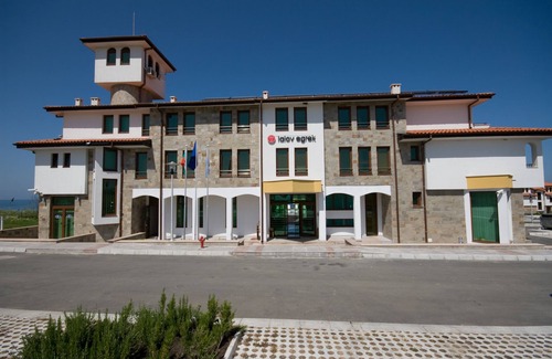 Lozenets House | DOUBLE ROOM 1 in a quiet hotel with SEA VIEW