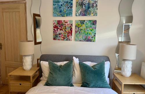 King's Lynn House | Double Room at Minster Cottage