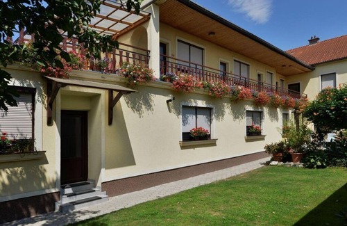 Illmitz Apartment | Double room - Blumenhof Wegleitner