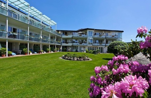 Schluchsee Apartment | Double room east with shower/WC and balcony