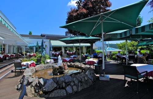 Schluchsee Apartment | Double room east with shower/WC and balcony