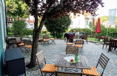 Heidenheim an der Brenz Apartment | Double room Exclusive Family room with bathtub/shower/WC