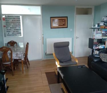 Tooting House | Double room in a cosy flat in Tooting