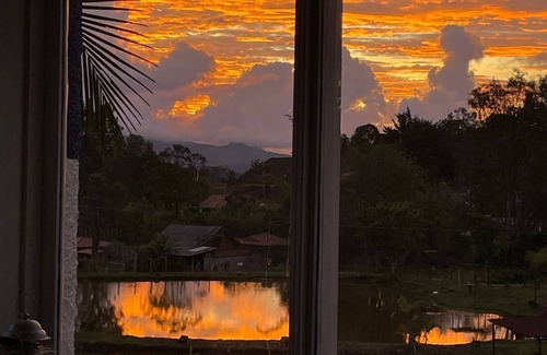 Guatape Cottage | Double Room in Country House with Lake and Waterfalls