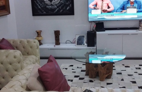 Benfica House | Double room in family home