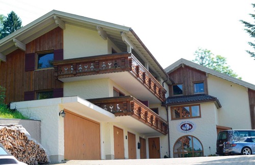 Jungholz House | Double room/overnight stay with south-facing balcony 3 - Landhaus Windrose