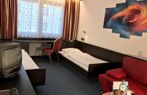 Boppard House | Double room, shower/WC, main building - Hotel Rheinlust