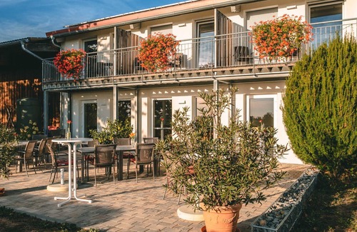 Oedheim Other | Double room Trollinger **** - Ferienhof Laurentius