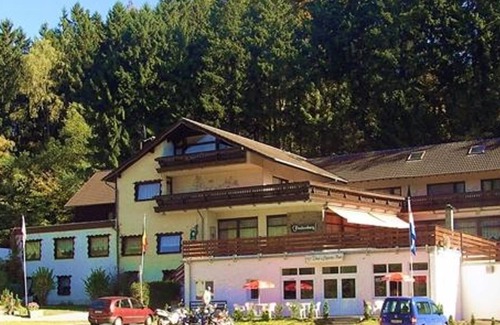 Blankenheim House | Double room with balcony - Hotel Finkenberg