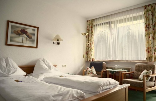 Lofer Bed & Breakfast | Double room with balcony, breakfast - Patricia, House