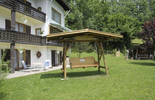Bad Oberdorf Apartment | Double room with south-facing terrace - Gästehaus Landgraf