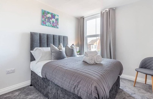 Grimley Apartment | Double Room with En-suite