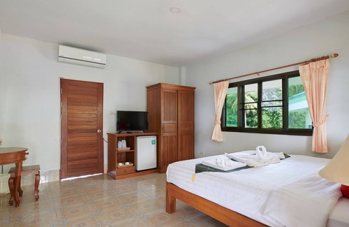 Maret Resort | Double Room with Pool View A
