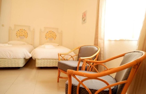 Ameijeira Cottage | Double Room with Private Bathroom