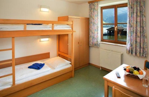Schuttdorf Cottage | Double room with shower, toilet, non-smoking - YOUNG HOTEL ZELL AM SEE