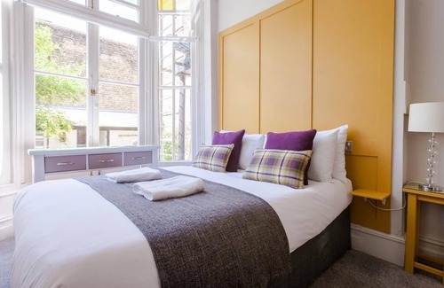 Cambridge City Centre House | Double Room with shared Kitchen