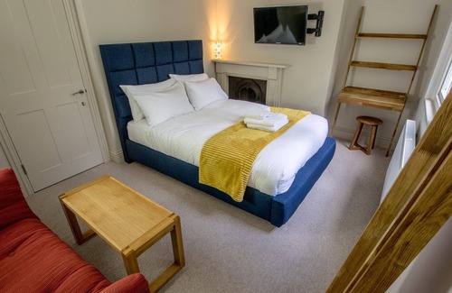 Cambridge City Centre House | Double Room with shared Kitchen