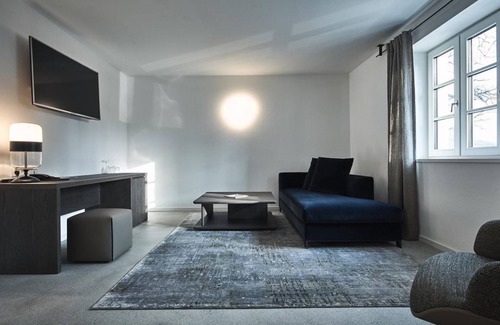 Apetlon House | Double room with shower, WC - Residence Velich