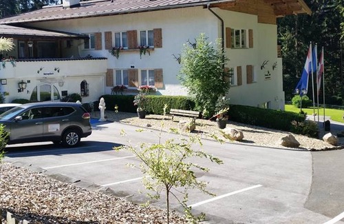 Ellmau Apartment | Double room with shower / WC - Hartkaiser, guesthouse