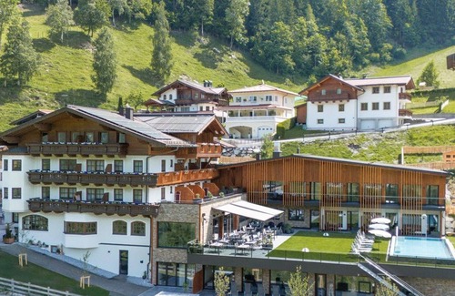 Grossarl House | Double room XL short - Hotel Dorfer