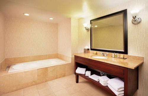 Seven Oaks Hotel | Doubletree by Hilton Columbia, SC