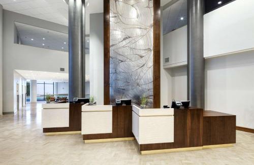 Dallas Hotel | DoubleTree by Hilton Dallas Near the Galleria