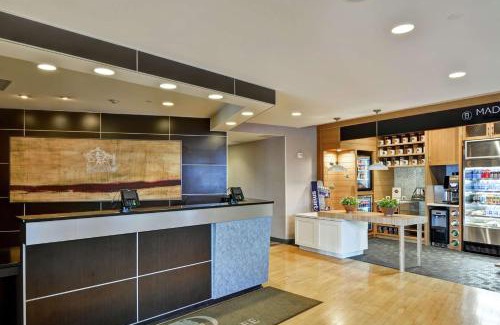 Highlands - Perkins Hotel | DoubleTree by Hilton Hotel Baton Rouge