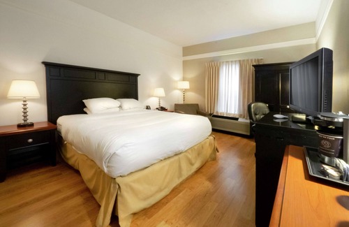 Amherst Hotel | DoubleTree by Hilton Hotel Buffalo - Amherst